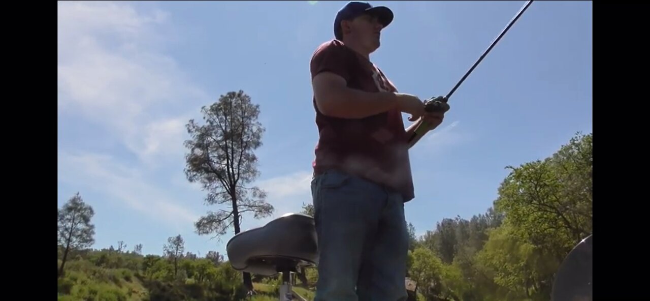 ❗️funny fishing video😂❗️what it’s like fishing with your brother