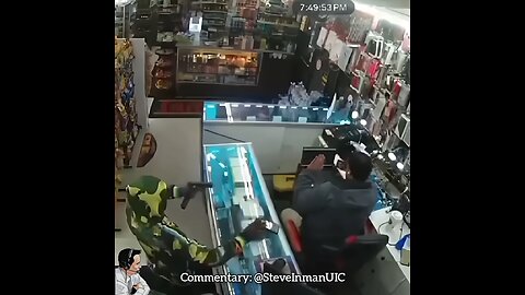 New Orleans: Store clerk takes out armed robbers.