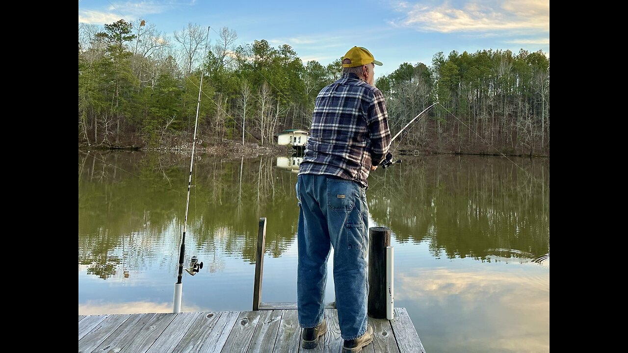 Fun afternoon on the Coosa River catching Catfish!