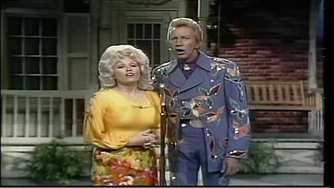 Dolly Parton (Porter, & W Bros) - Daddy Was An Old Time Preacher Man