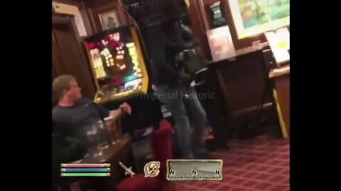 Redguard Lockpicking Master Steals from Breton Pub - Oblivion NPC