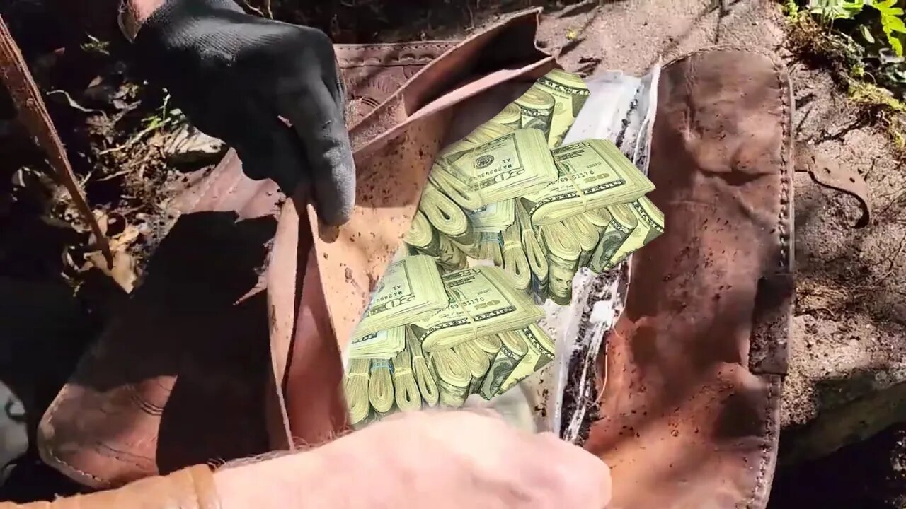 Fortuna em Mala é Encontrada em destroços de Casa Demolida