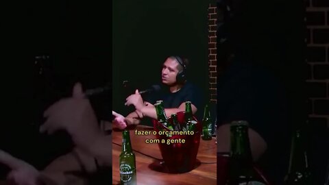 "Você não sabe o que o cara vai colocar atrás da sua parede" #cortesdepodcast #obra #reforma