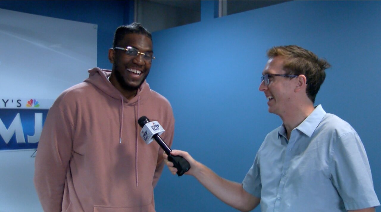 Milwaukee native and NBA champion Kevon Looney picks between Milwaukee and Bay Area staples