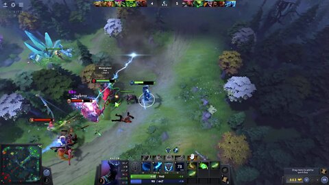 Louis fails at DOTA 😞
