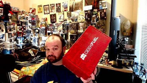Attair Unboxes 2020 April Geekfuel Box