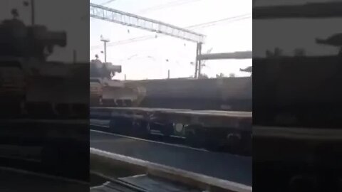 ▪️A Large Echelon Of T-80BV Tanks From Russia Arrived In The LPR