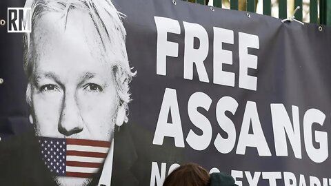 Lawyers Demand Release of Julian Assange