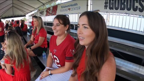 Buccaneers female fan club enjoys their day at training camp