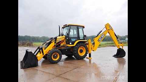 JCB machine operating