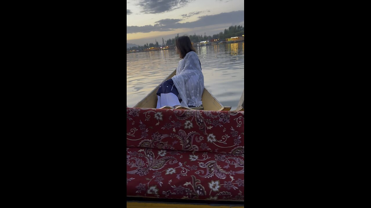 An evening at Dal Lake Kashmir