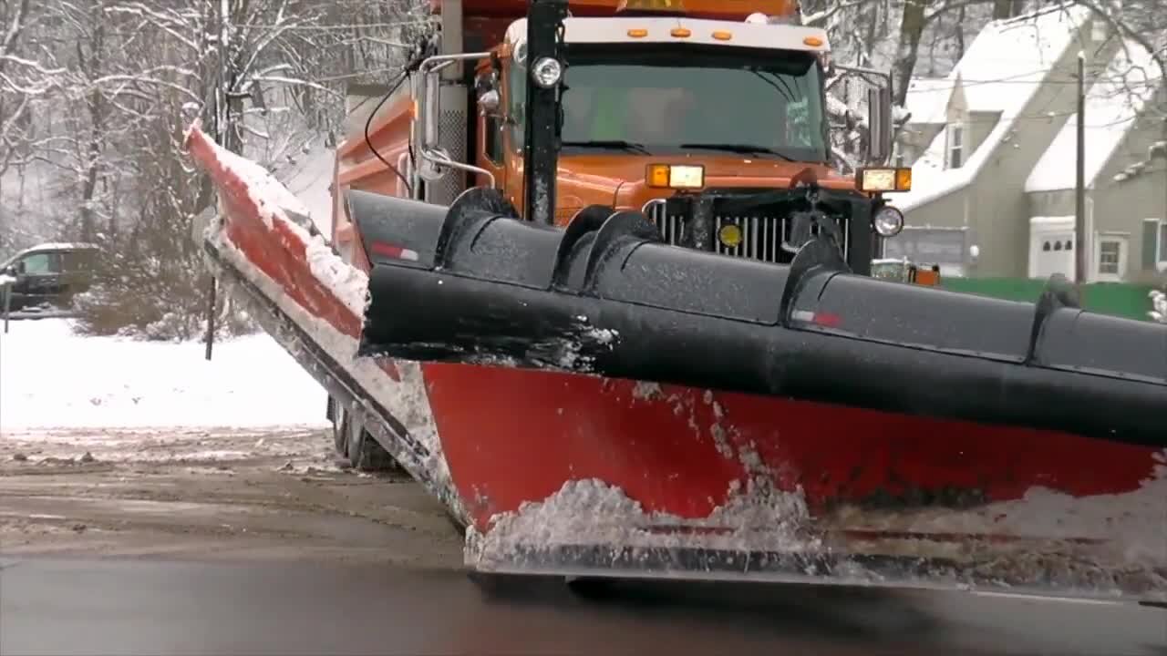 WNY prepare for first snowfall, some companies and towns look for more plow drivers
