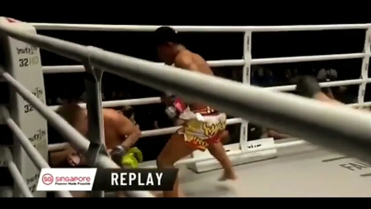 MMA = SEE WHAT HAPPENS DURING THE VIDEO = Léo Sócrates