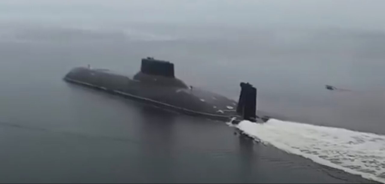 The World's Largest Submarine Ever Built | How big is the submarine?