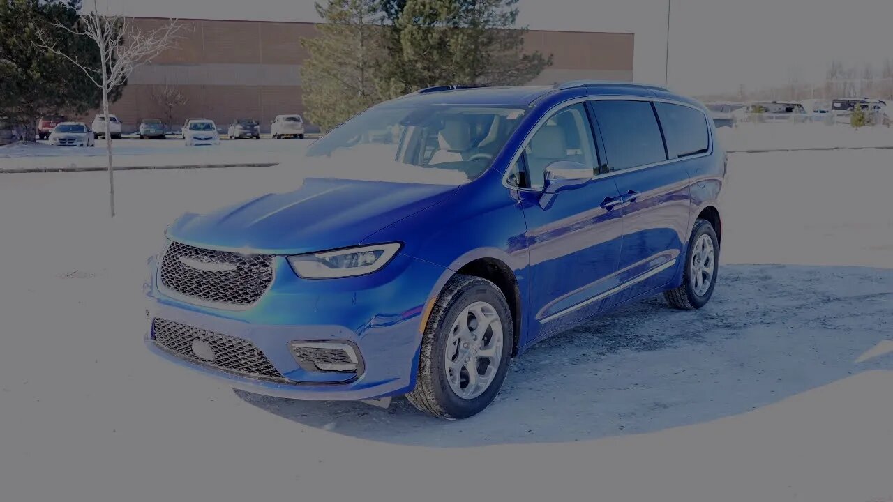 2021 Chrysler Pacifica Limited AWD, Vacuum Inside!