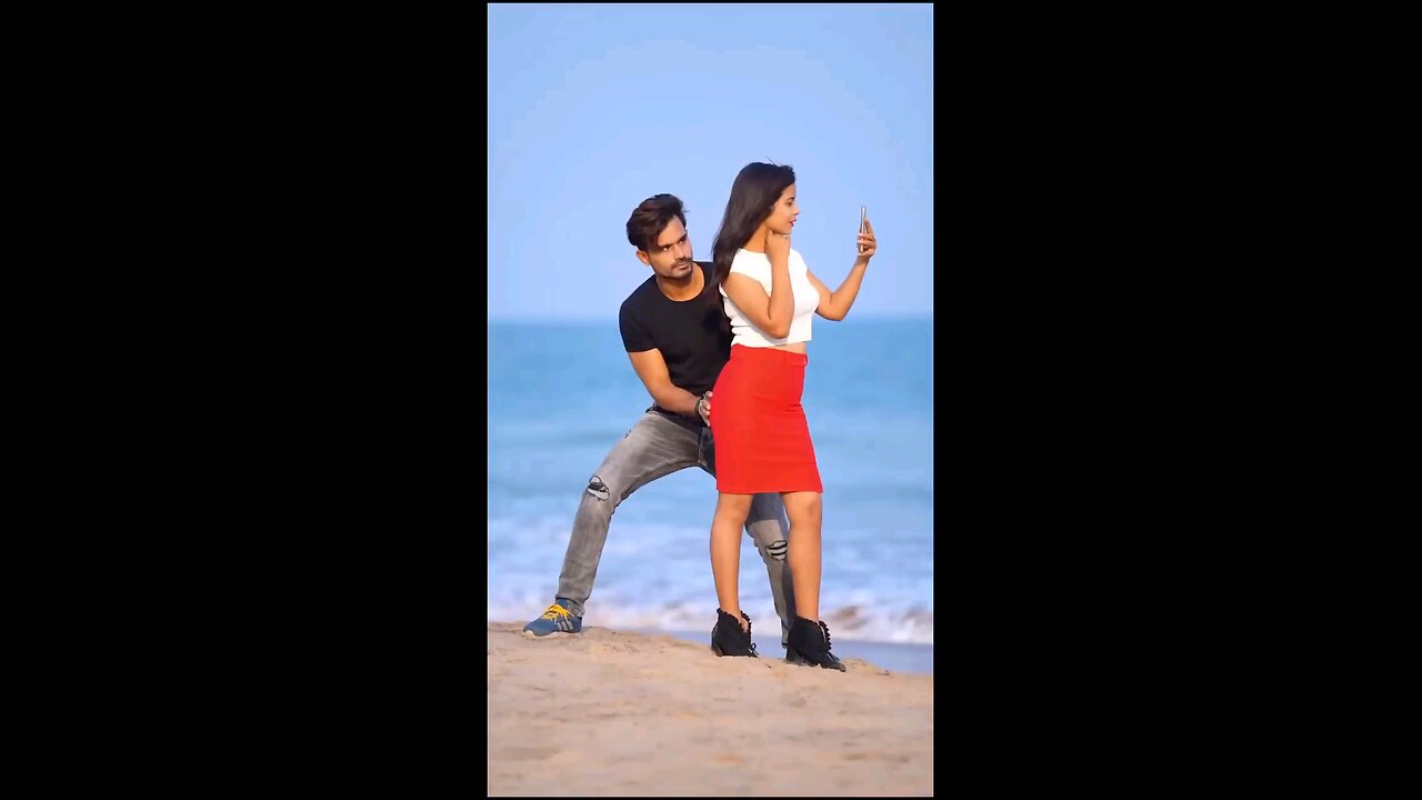 hum nachne ka saukh tha
