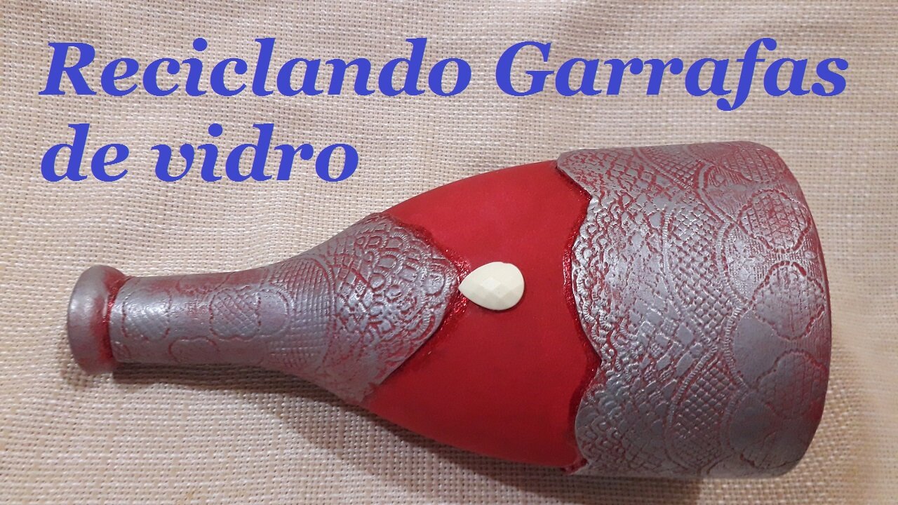 GARRAFA DECORADA COM RENDA - RECICLANDO GARRAFAS DE VIDRO - @lucibuzo ​