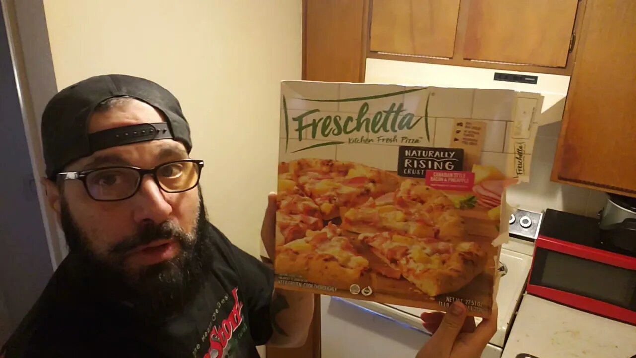 Fresschetta Hawaiin Pizza Review