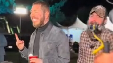 Post Malone thought his wax figure (Madame Tussauds Wax Museum) was an actual person