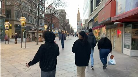 Asking NPC Questions Downtown 😂