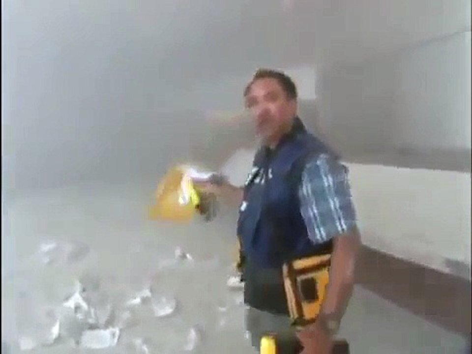 9/11: Filming Inside WTC 1 During the Attack