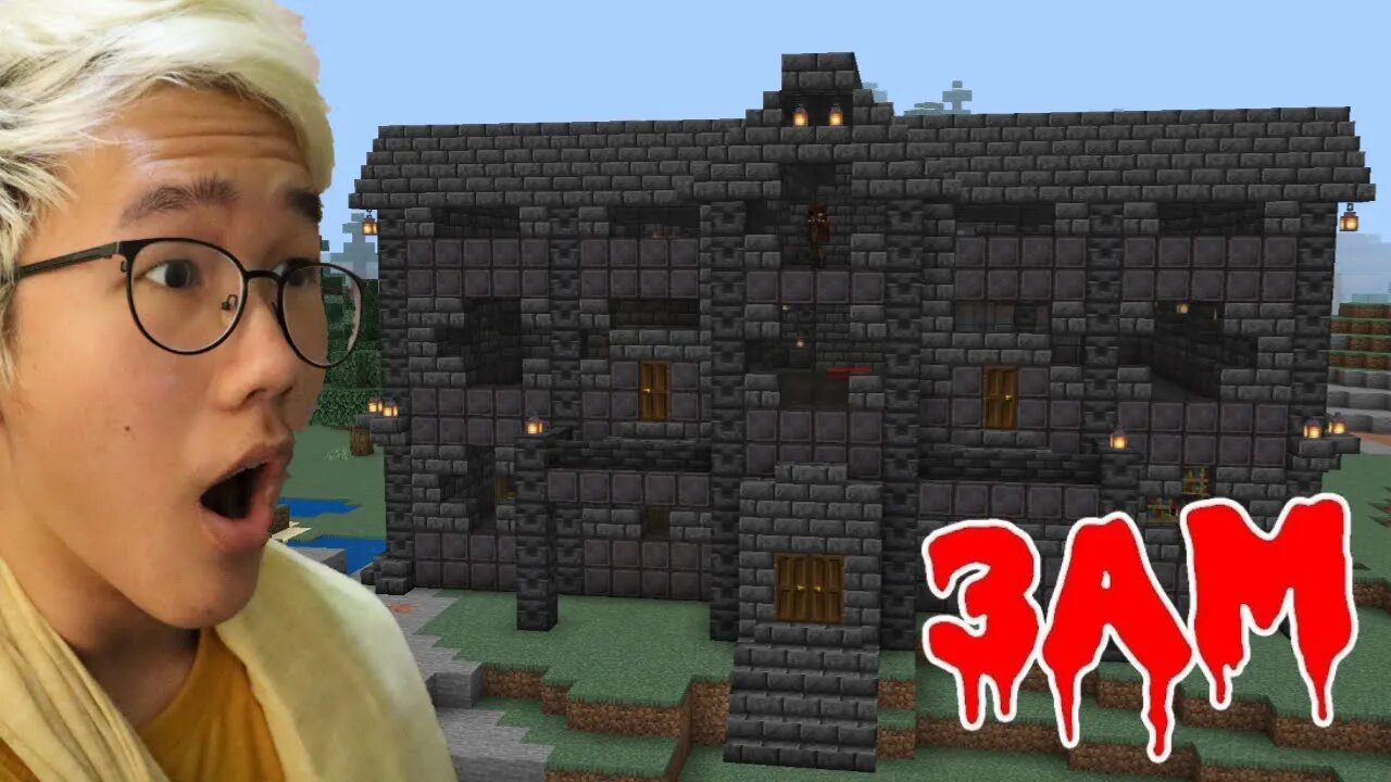 Going Inside Haunted House in Minecraft at 3AM