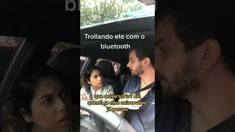 TROLANDO ELA COM BLUETOOCH #trolagem #pegadinha #meme #viralizou #namorada #shorts