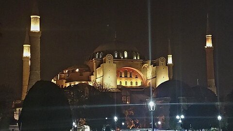 Fajr Salaah at #AyaSofya #Camii Istanbul led by Sheikh Ferruh Muştuer & Friday Zikr Majlis