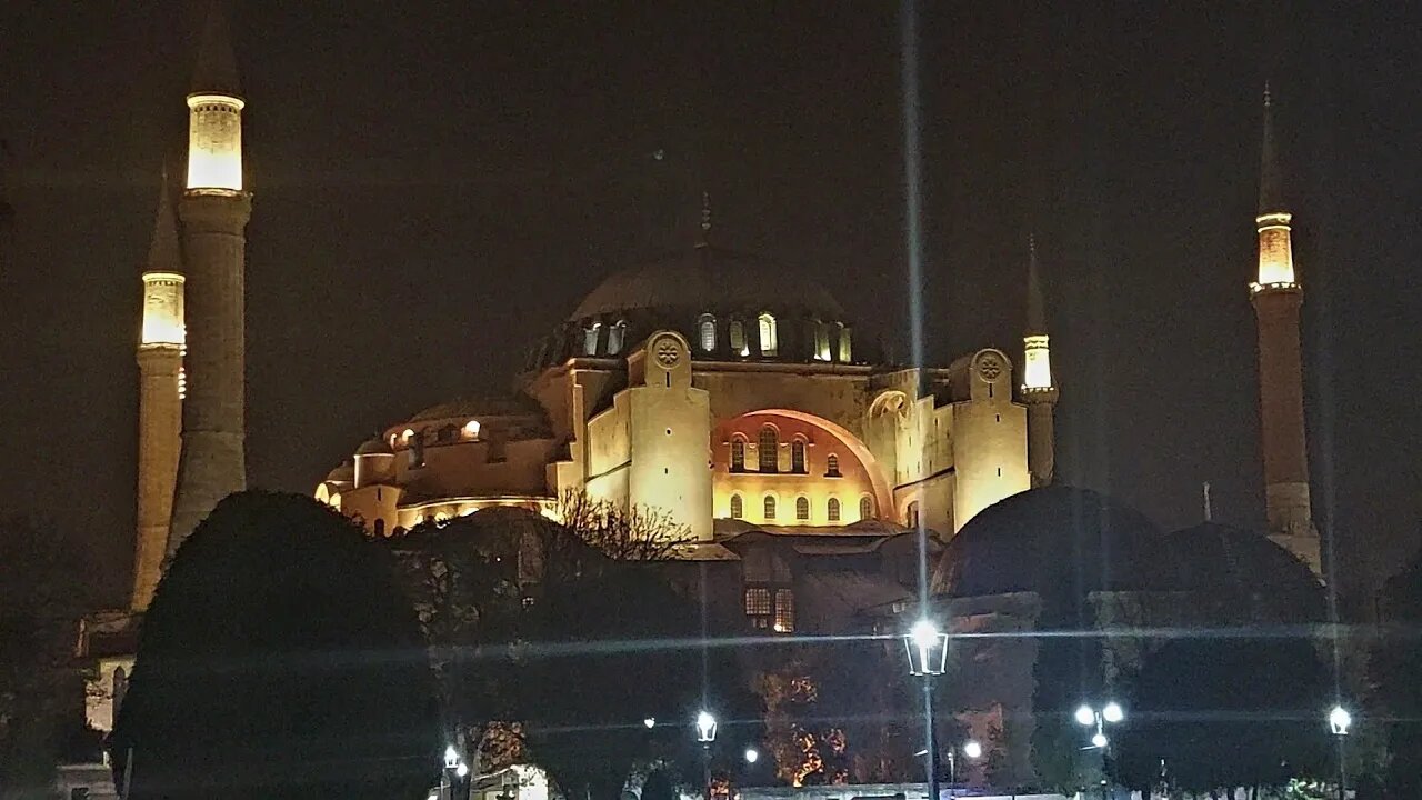 Fajr Salaah at #AyaSofya #Camii Istanbul led by Sheikh Ferruh Muştuer & Friday Zikr Majlis