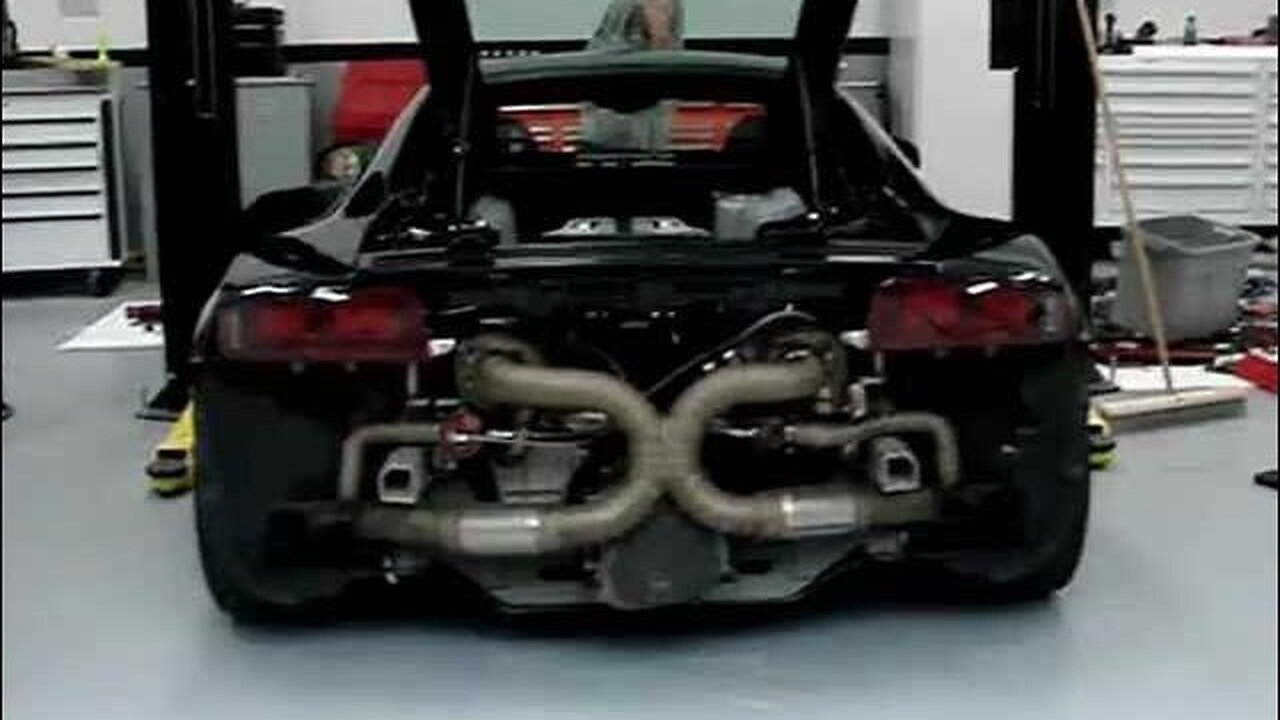 Eastside motors Audi r8 twin turbo fired up/walkaround