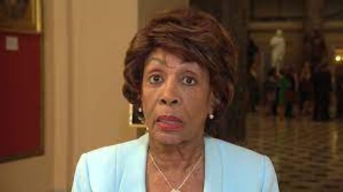 Maxine Waters Humiliated After Racist rant On White People