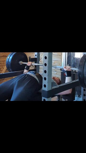 SO CLOSE! 97.5 Kgs x 6 Bench Press. Bench Slump continues.