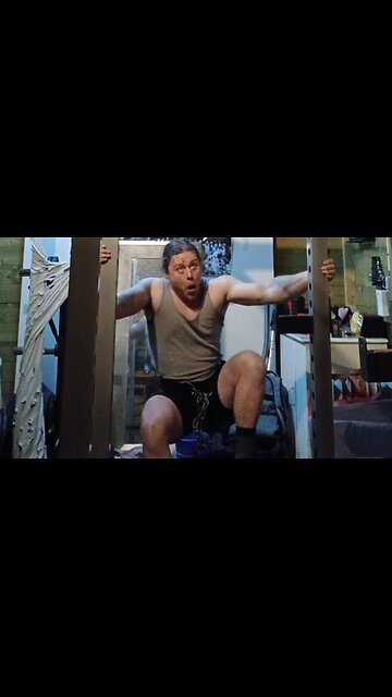 3x10 110 Kgs Belt Squat. Last Set.