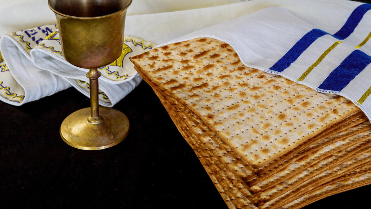 Pesach and rules of Matzah on Passover