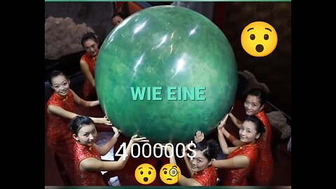 The lagest emerald ever found 😯😯