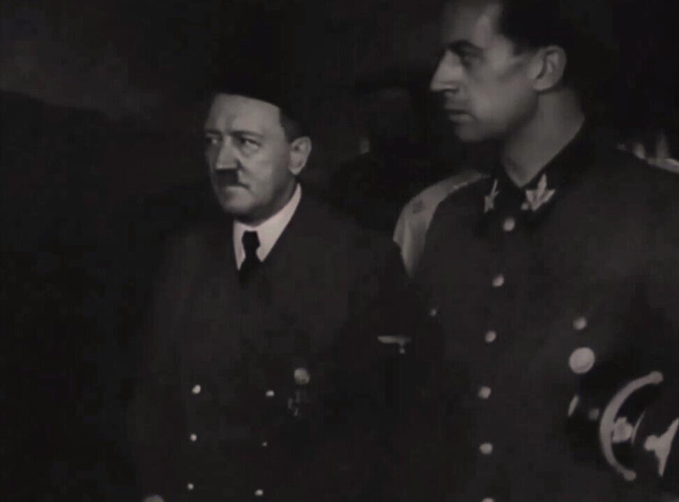Épisode 13 L'histoire JAMAIS Raconté d'Adolf Hitler - Roosevelt et Churchill