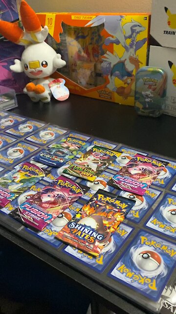 Pokémon Random Pack Opening!! 12/10/2021