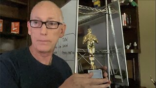 Episode 1695 Scott Adams: Headline Lies, Plus My Prediction How Mushrooms Will Change The World