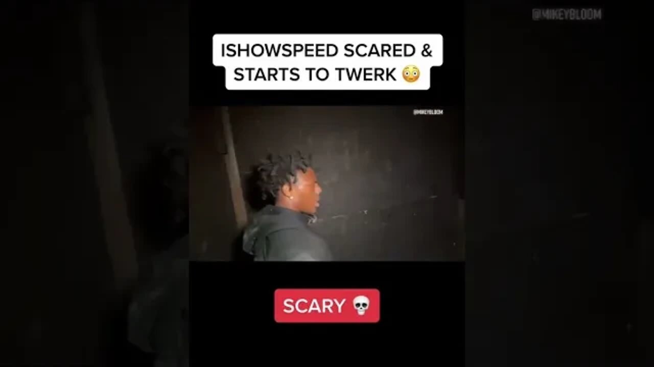 Ishowspeed scared and starts to twerk #shorts #speed #ishowspeed