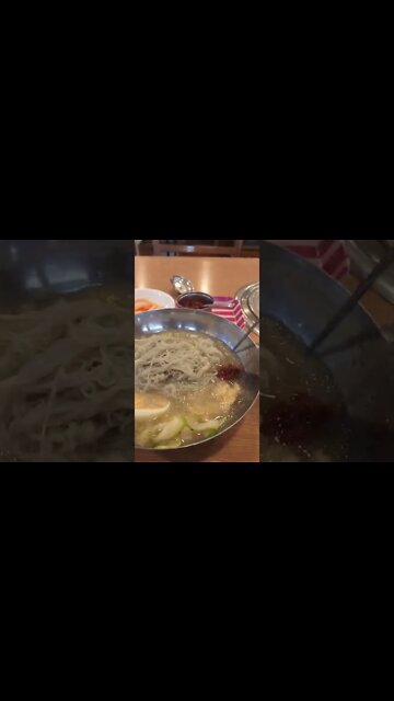#shorts #hungry #cooking #cool Korean Korean Regler Ice water Buckwheat noodle!