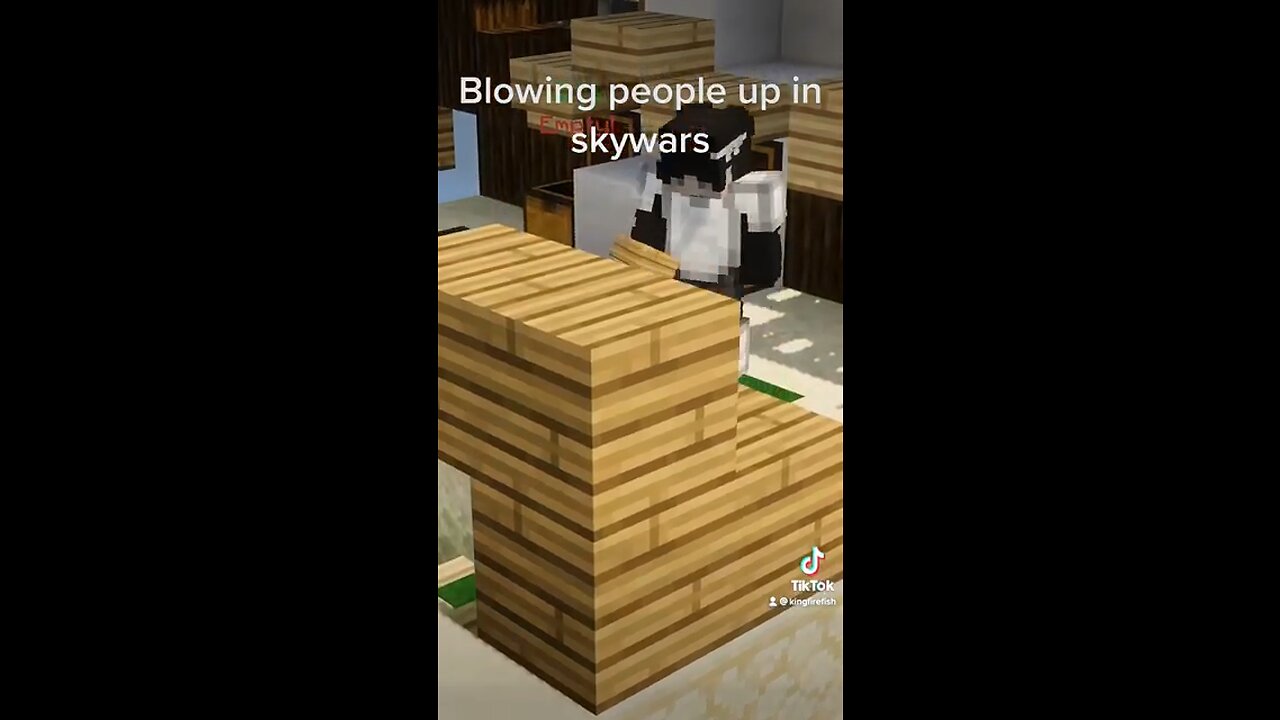 Blowing people up in Minecraft Skywars