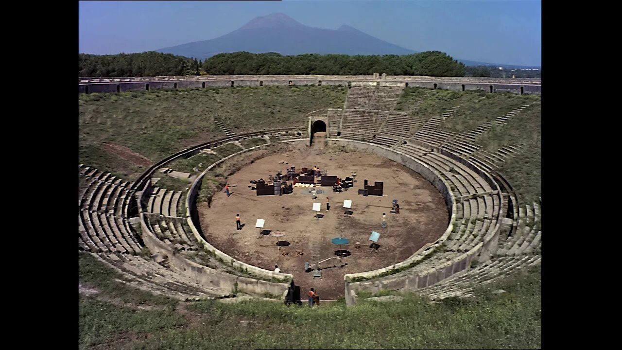 "Intro" - Pink Floyd Live At Pompeii - 4K