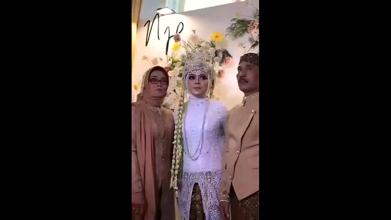 Bride Fucks Mom