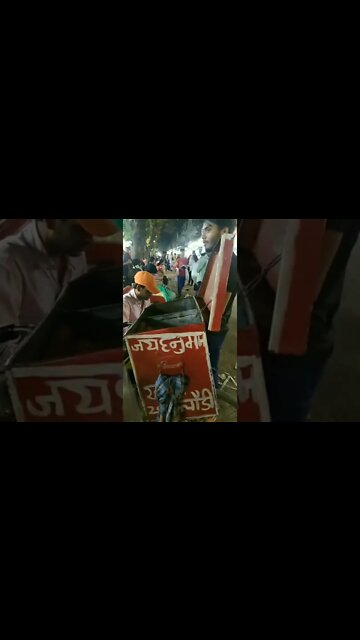 daawattt😻 Delhi famous khasta kachori #fyp #foodies #delhistreetfood