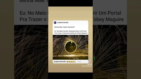 "Minha mãe: Cadê o Bombril?da Rua tentando abrir um portal para trazer o Homem-Aranha