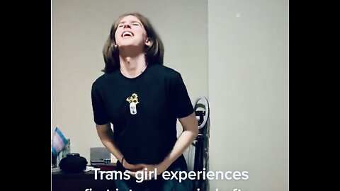 “Trans Girl” experiences first Period 🤡