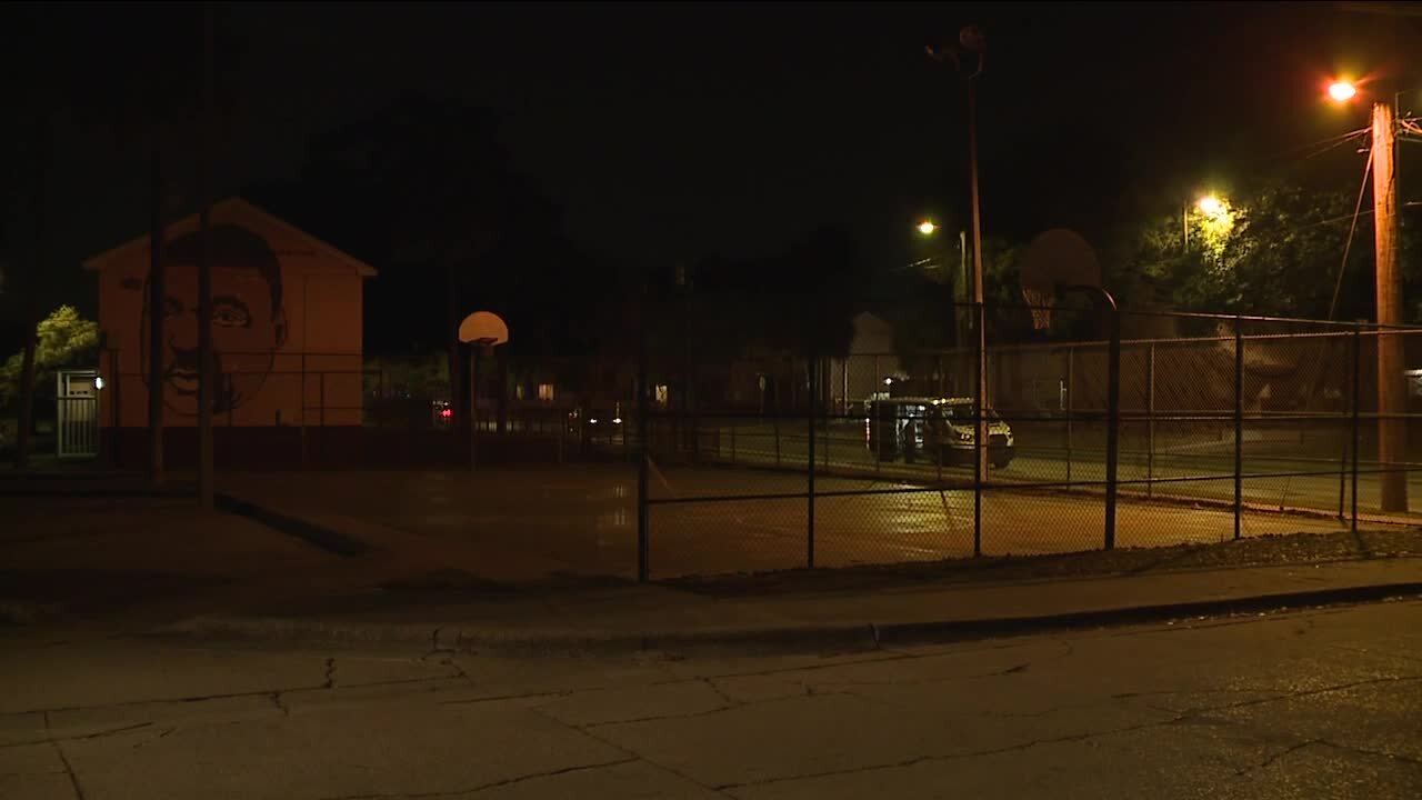 9-year-old struck by bullet on basketball court after teens get into argument, Tampa PD says