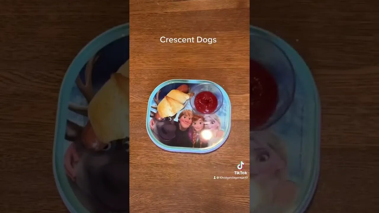 Crescent Dogs for lunch! #lunchforkids #kidmeals #lunch #lunchideas #toddlerlunchideas #schoollunch