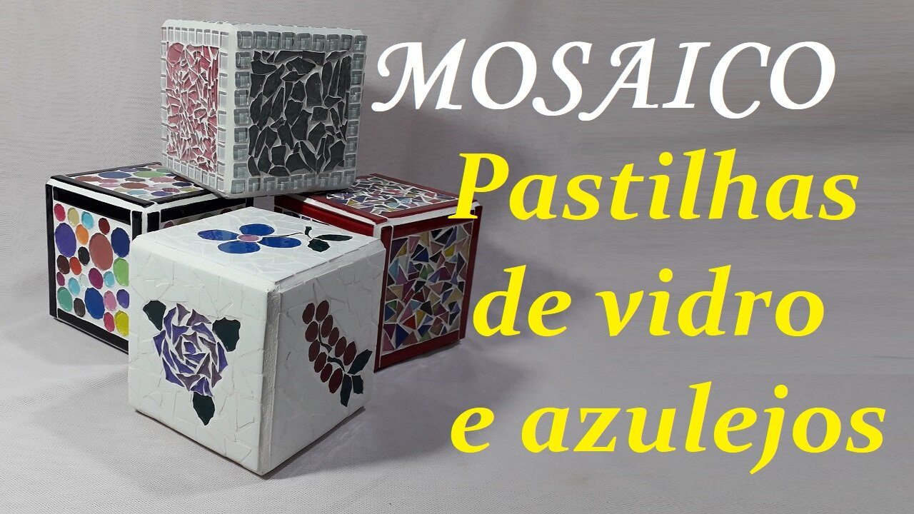 MIX MOSAICO COM PASTILHAS E AZULEJOS @lucibuzo