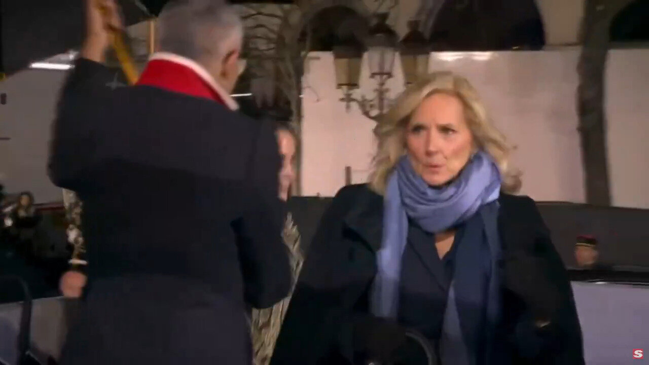 Nurse Jill And Ashley Biden Showed Up At Notre Dame Cathedral Without Joe